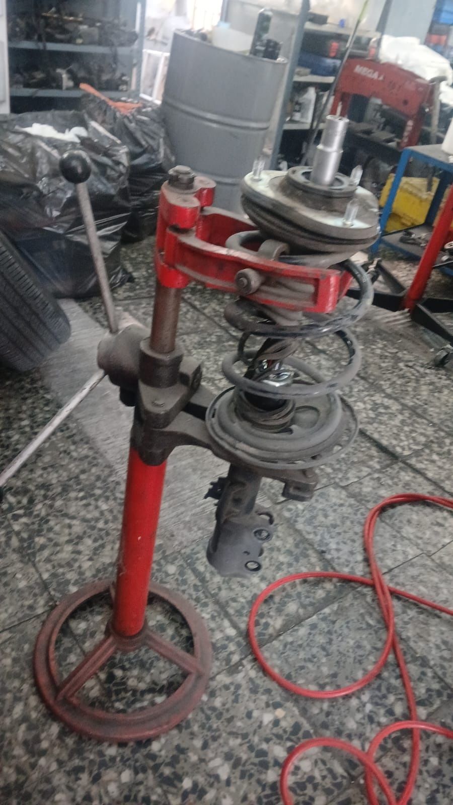 Amortiguador durante un trabajo mecánico